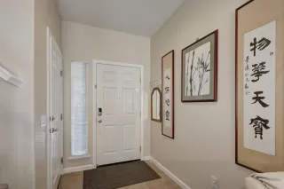 Photo #3: 222057298 Listing