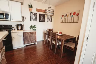 Photo #1: 222057738 Listing