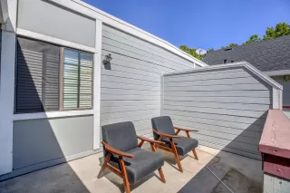 Photo #2: 222057762 Listing 