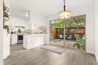 Photo #3: 222059001 Listing 