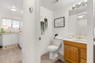 Photo #6: 222059001 Listing 