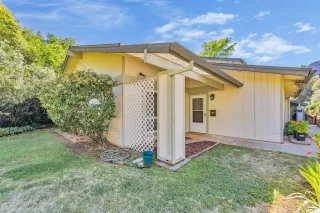 Photo #2: 222059124 Listing 