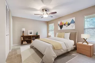 Photo #2: 222059428 Listing