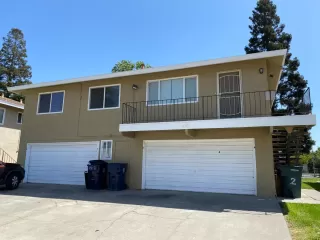 Photo #1: 222059431 Listing