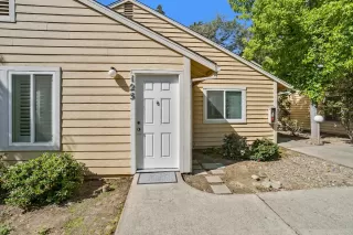 Photo #1: 222060181 Listing 