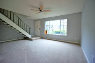 Photo #1: 222061173 Listing 