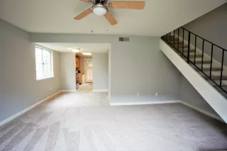 Photo #3: 222061173 Listing 