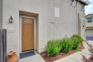 Photo #4: 222061522 Listing