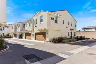 Photo #1: 222062020 Listing