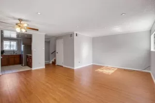 Photo #5: 222062070 Listing