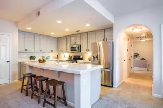 Photo #1: 222062093 Listing