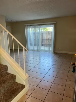 Photo #2: 222062353 Listing