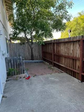 Photo #4: 222062353 Listing