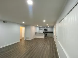 Photo #5: 222062452 Listing