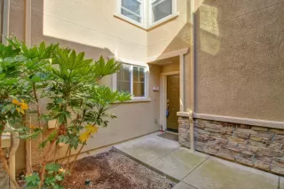 Photo #2: 222062514 Listing