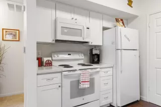 Photo #6: 222062631 Listing 