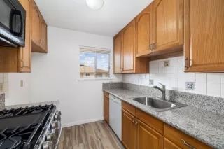 Photo #3: 222062704 Listing 