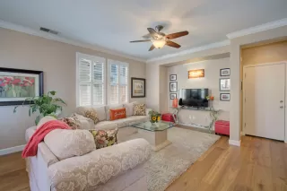 Photo #5: 222062794 Listing 