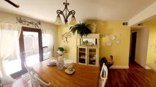 Photo #4: 222063644 Listing