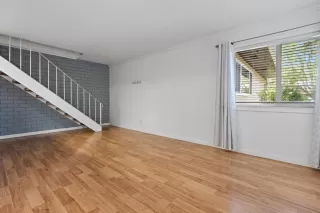 Photo #6: 222063995 Listing 