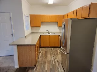 Photo #3: 222064599 Listing 