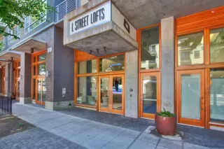 Photo #1: 222065090 Listing 