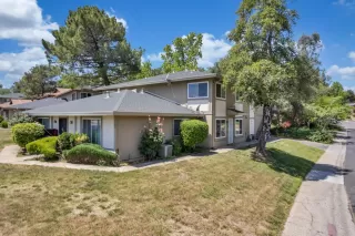 Photo #1: 222065104 Listing 