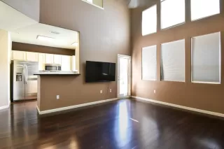 Photo #2: 222065199 Listing