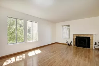 Photo #3: 222065258 Listing 