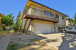 Photo #2: 222065571 Listing