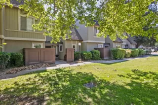 Photo #2: 222065732 Listing