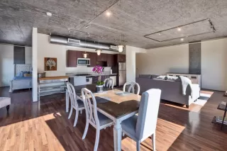 Photo #2: 222065755 Listing 