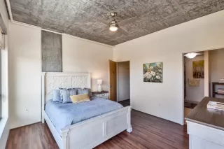 Photo #4: 222065755 Listing 