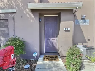 Photo #1: 222065778 Listing 