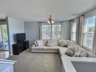 Photo #2: 222065778 Listing 
