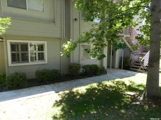 Photo #1: 222066266 Listing 