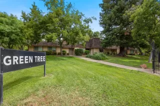 Photo #3: 222066323 Listing 