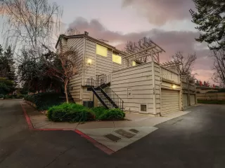 Photo #4: 222066642 Listing