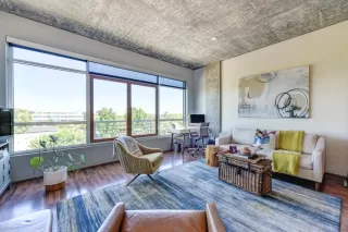 Photo #1: 222067122 Listing 