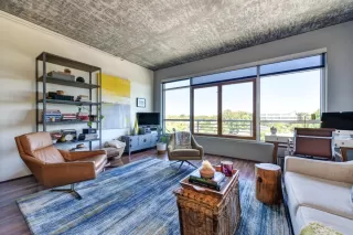 Photo #3: 222067122 Listing 