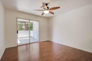 Photo #4: 222067286 Listing