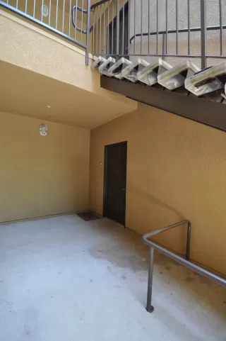 Photo #1: 222067568 Listing 