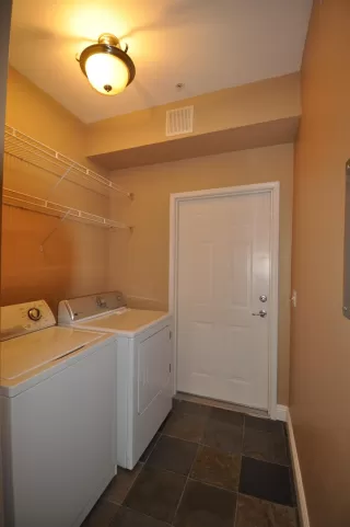 Photo #6: 222067568 Listing 