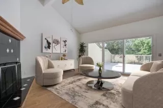 Photo #1: 222067780 Listing