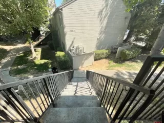 Photo #1: 222068045 Listing 