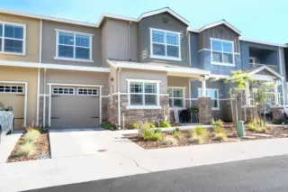 Photo #1: 222068131 Listing 