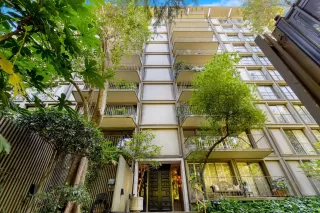 Photo #2: 222068327 Listing 