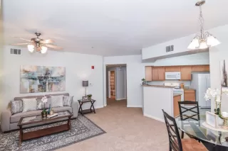 Photo #3: 222068949 Listing 