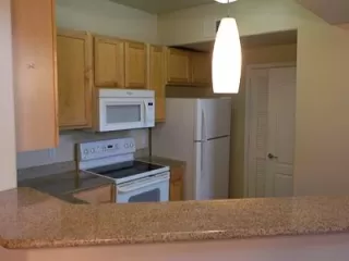 Photo #5: 222070385 Listing