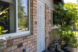 Photo #3: 222070494 Listing